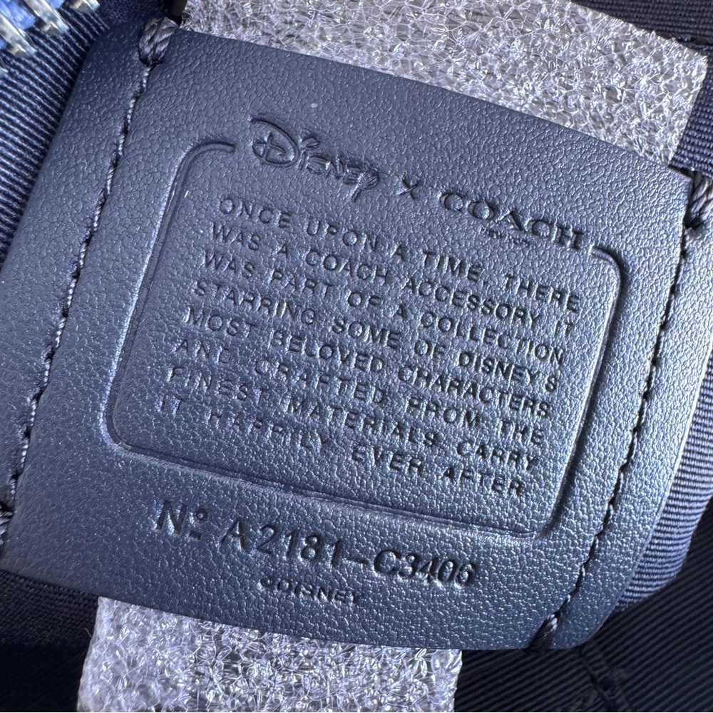 Disney X Coach Mini Camera Bag With Cinderella c3406 - Picture 5 of 9